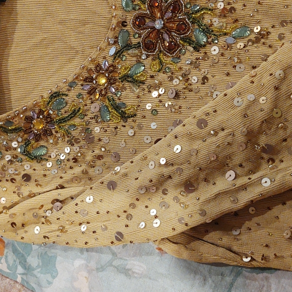 Pierre mustard color heavy beaded/sequined top. Long sleeves, plain back. Size L - Picture 6 of 6